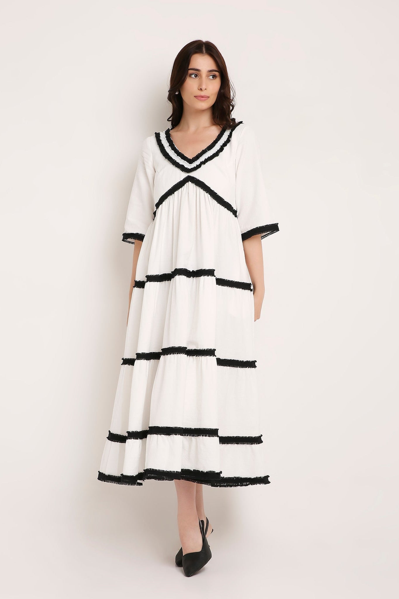 RUFFLED MONOCHROME MAXI DRESS