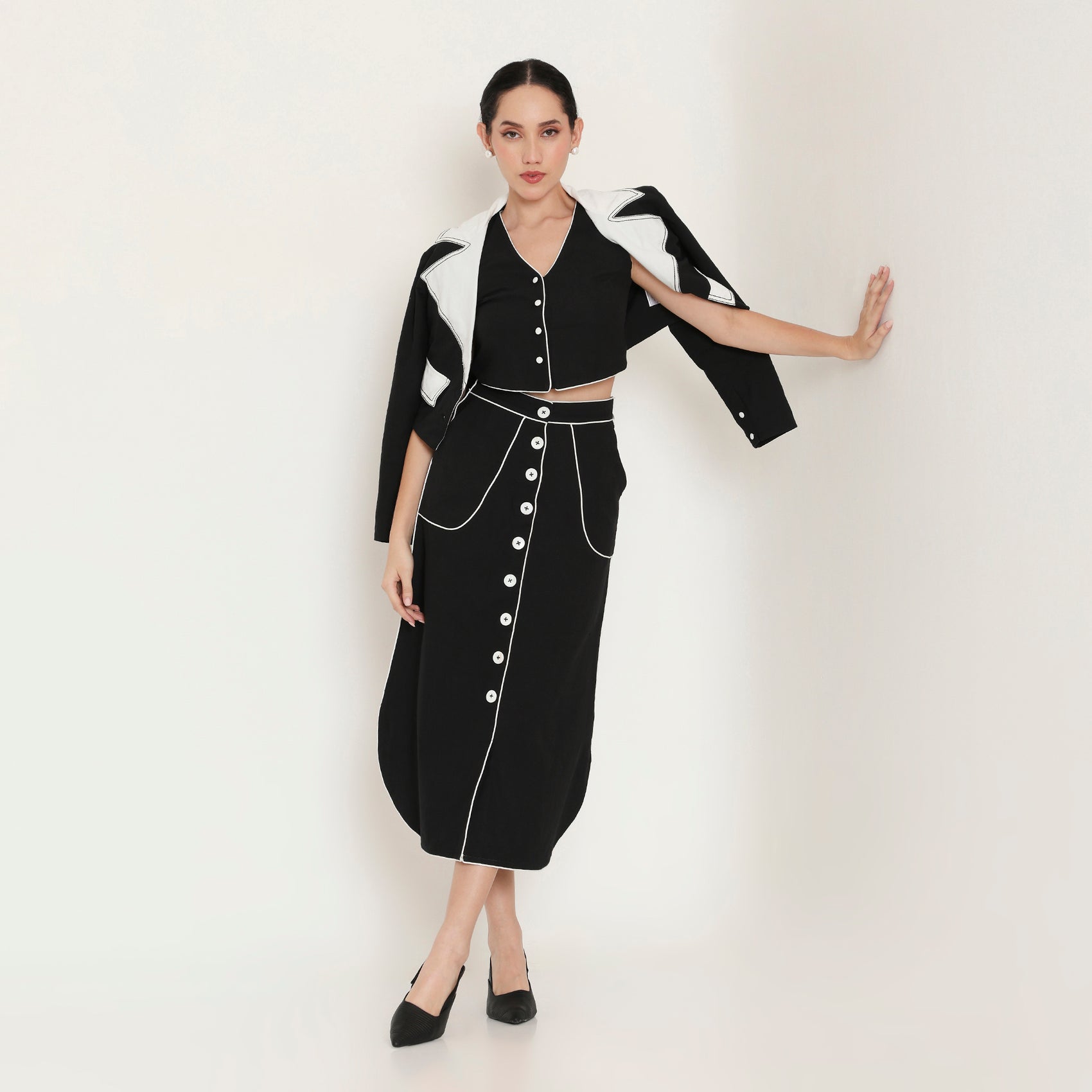 Buttoned Straight Midi Skirt
