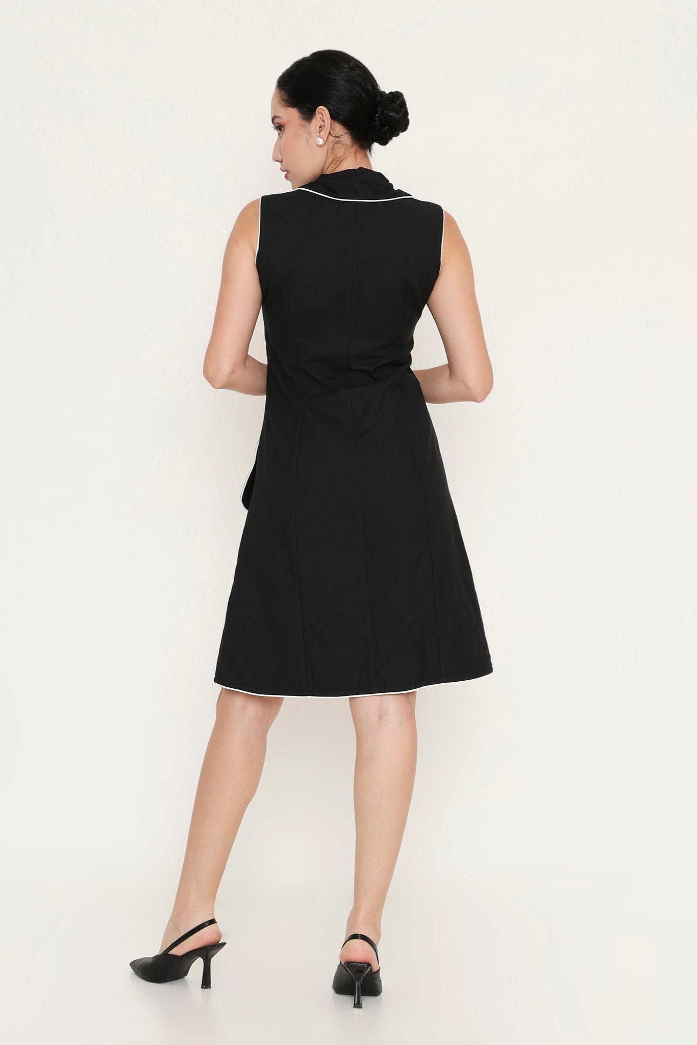 Buttoned Midi Dress