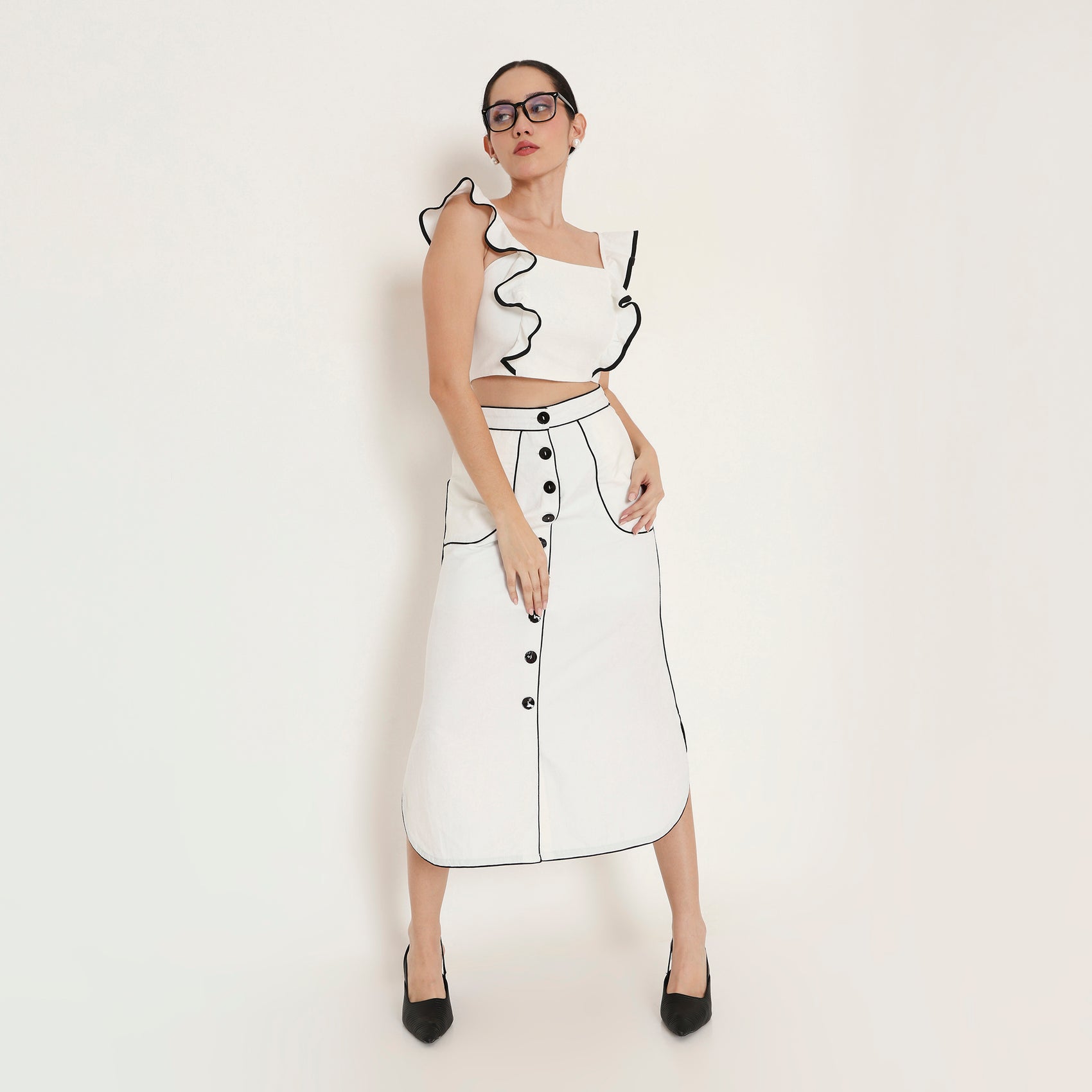 Outline Detail Straight Midi Skirt
