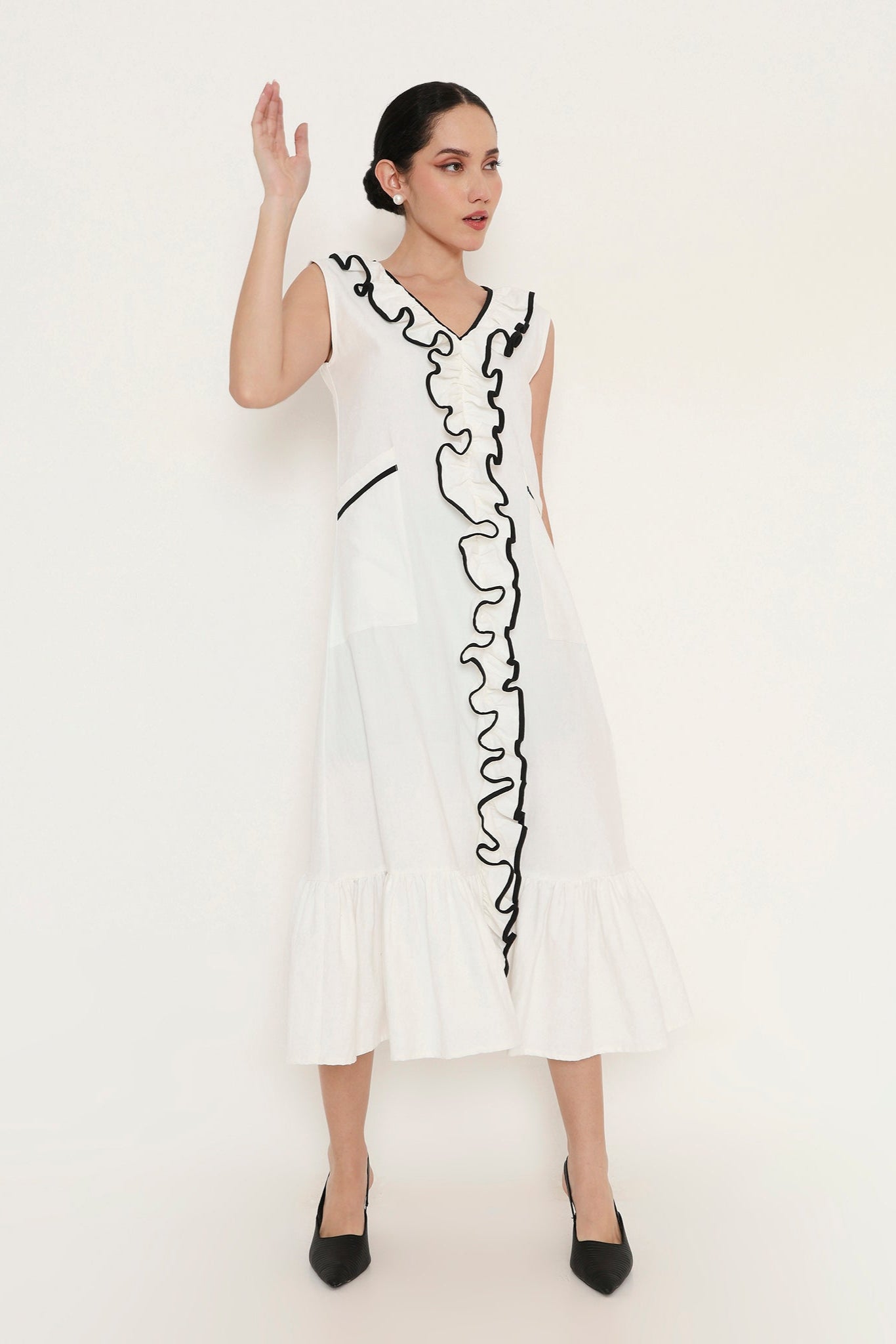 Contrast Frill Panelled Midi Dress