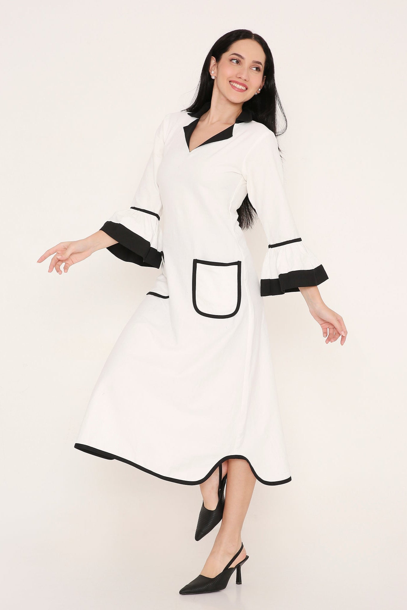 MONOCHROME KAFTAN