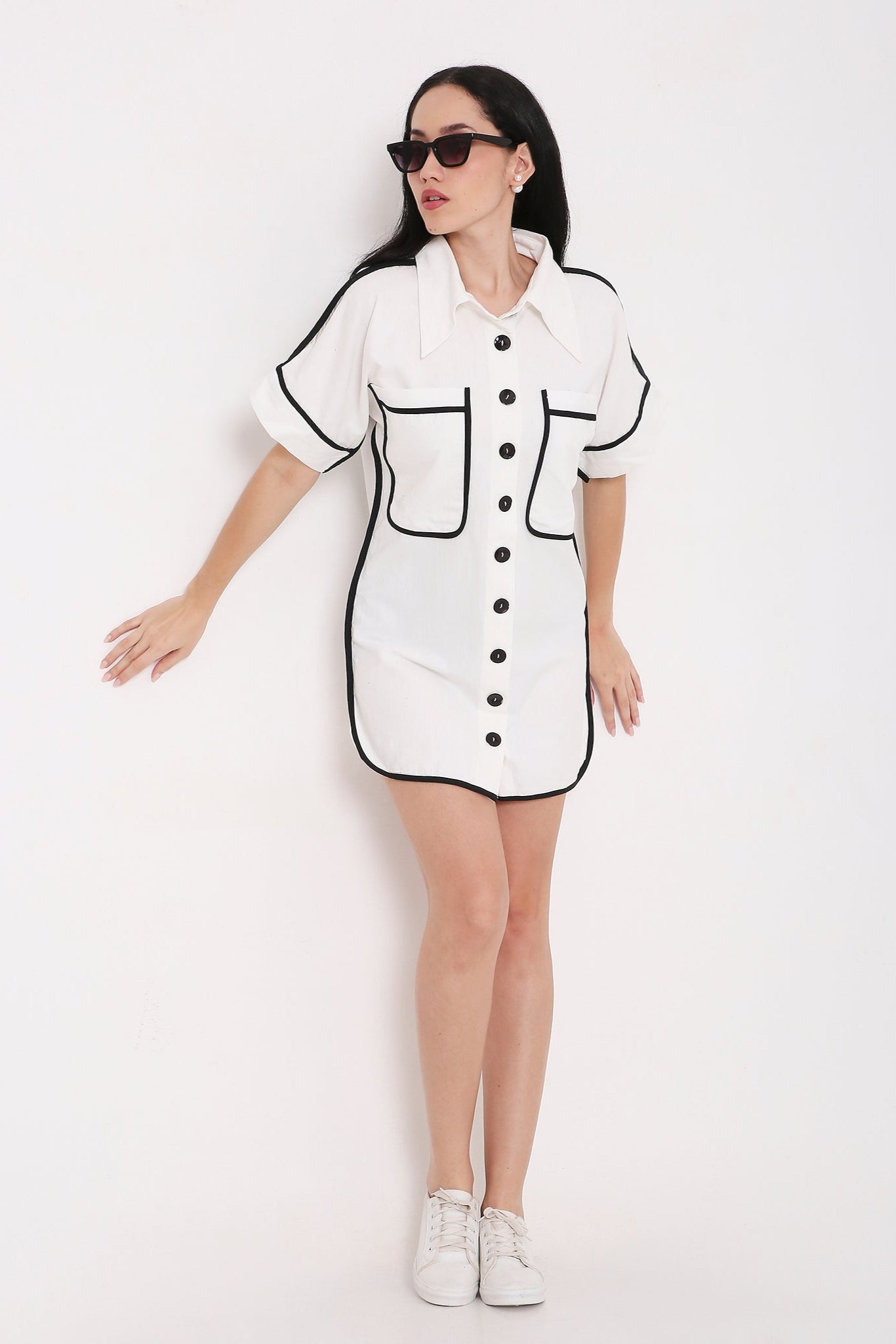 WHITE SHORT SHIRT DRESS