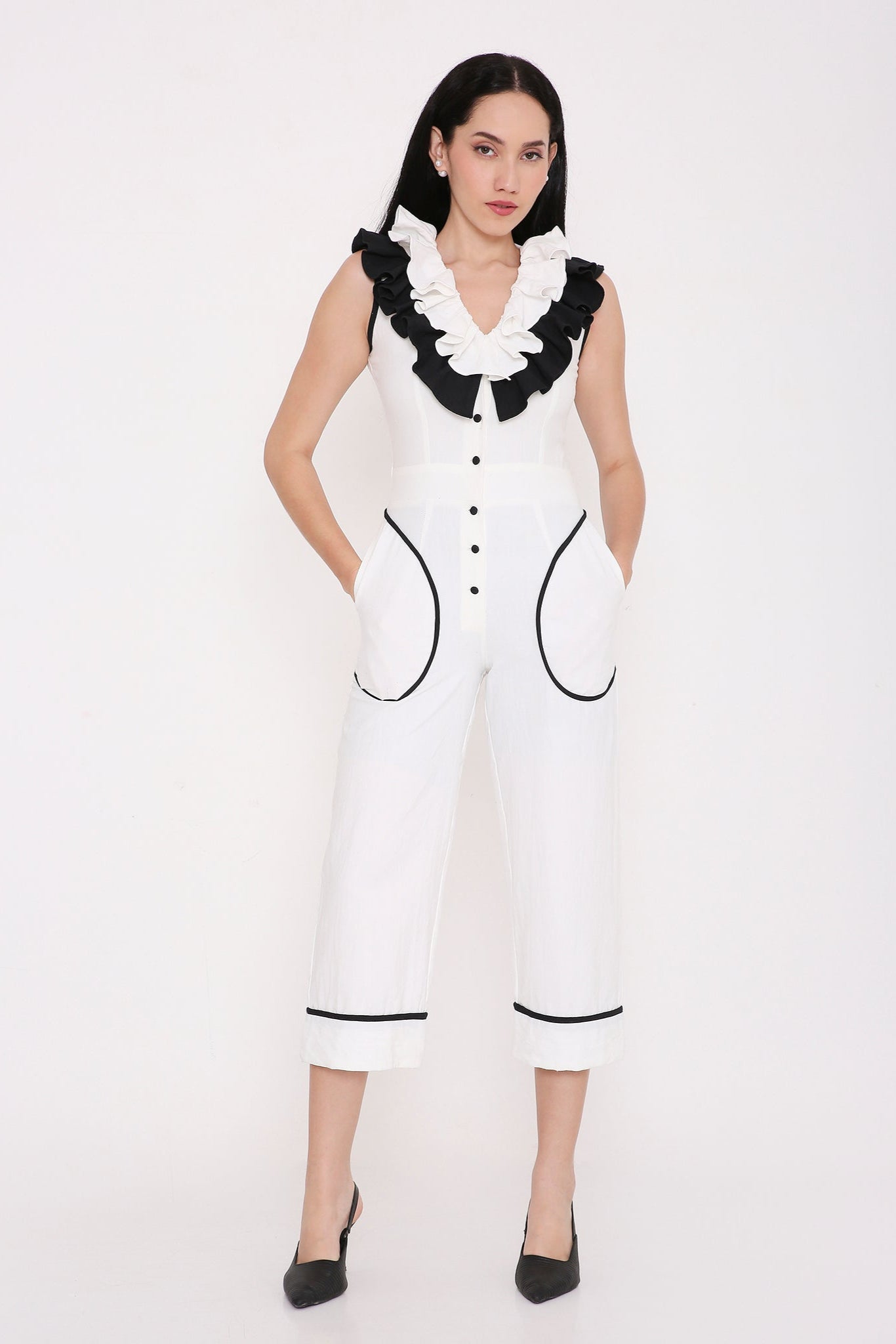 Ruffle-Edge Contrast Jumpsuit