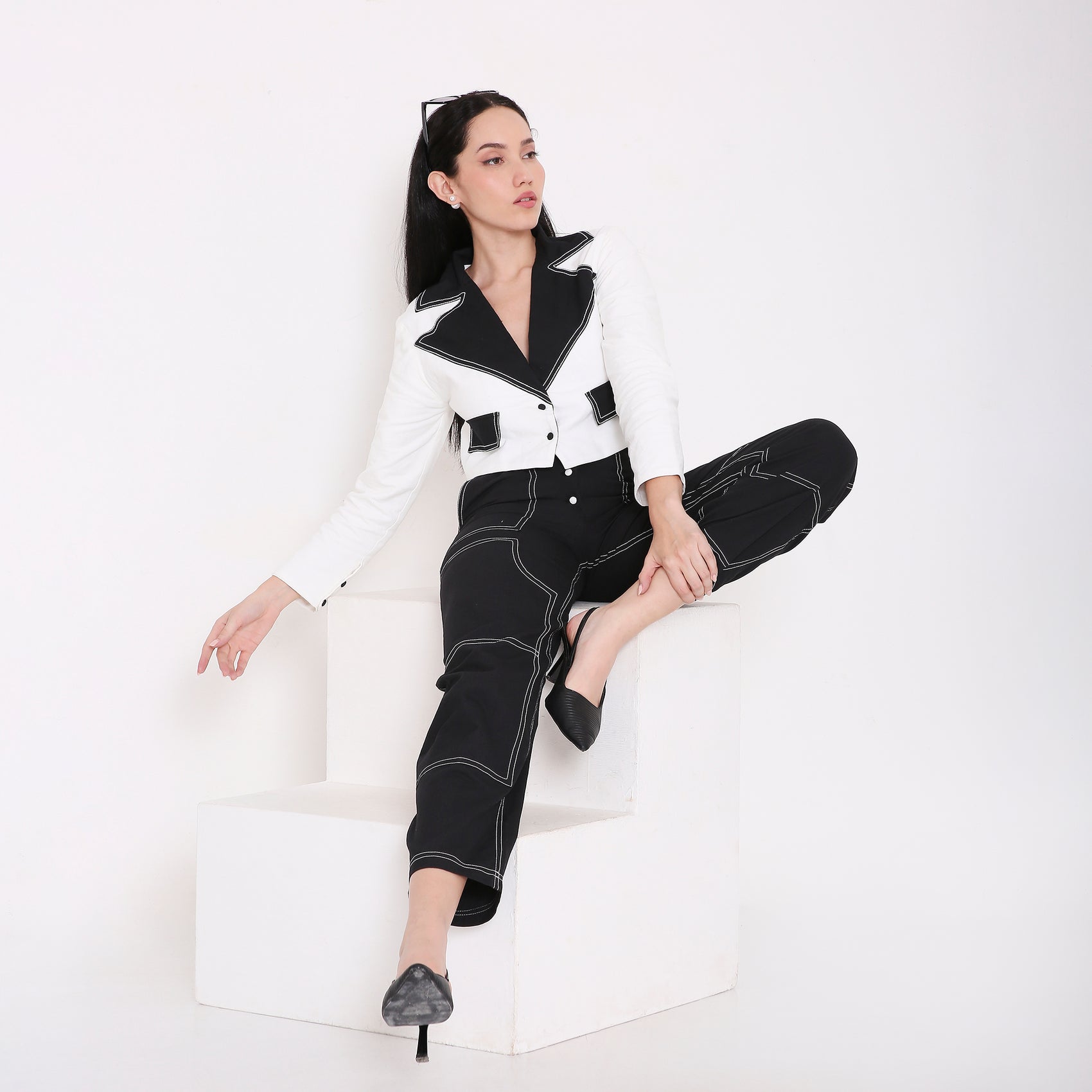 Cropped Monochrome Suit Jacket